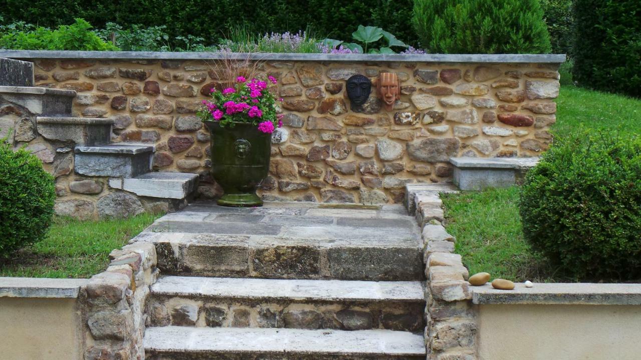Le balcon du fêtre  Chiroubles Exterior foto